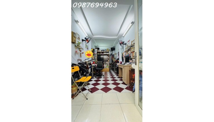 Q8 DƯƠNG BÁ TRẠC QUA CẦU LÀ ĐẾN Q1 HẺM THÔNG GẦN CHỢ GẦN TRƯỜNG 3.xT